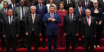 China and Kazakhstan ink €11.4 billion in agreements, Xi praises the “new level” in relations.